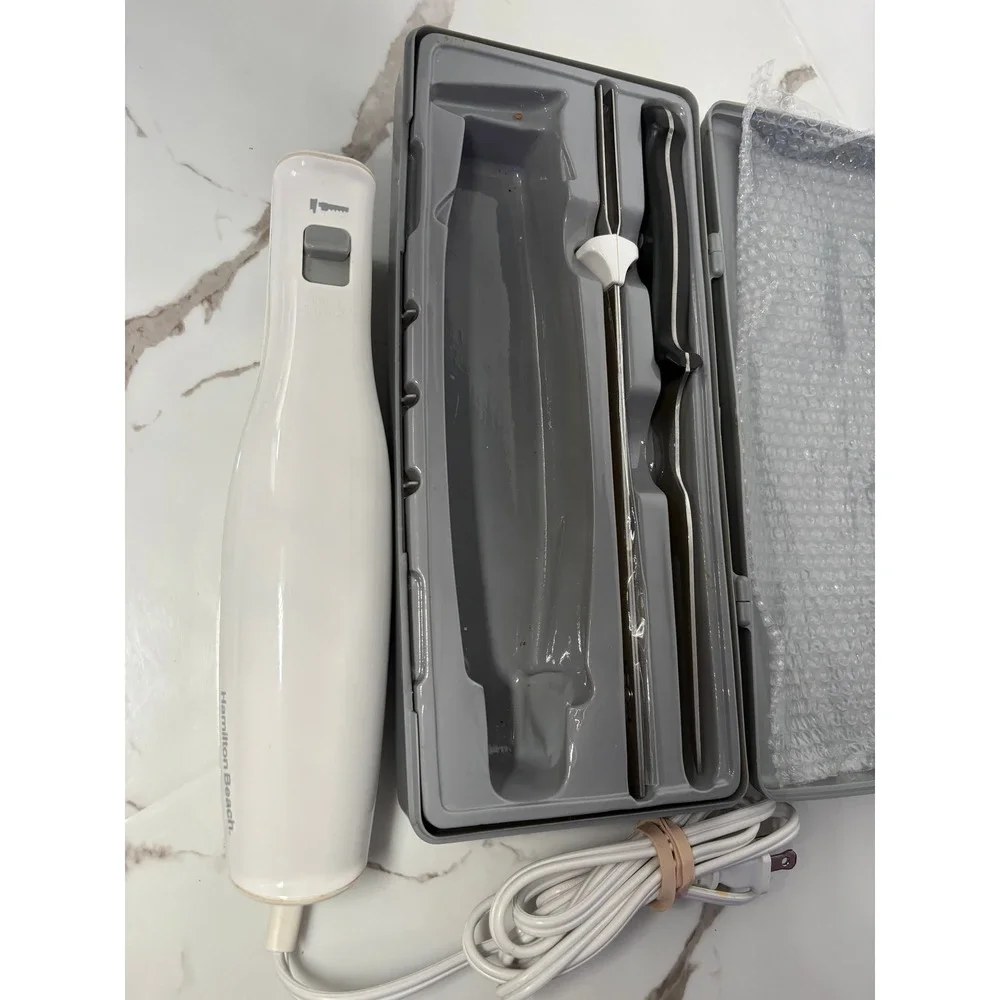 Hamilton Beach Carve n Set Electric Knife with Case‎ Stainless Blade Fork White